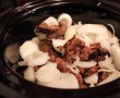 Pastrama cu sos la slow cooker Crock-Pot-1