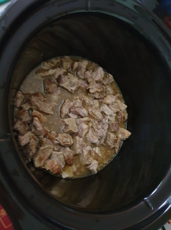 Tocanita de porc cu zucchini la slow cooker Crock-Pot