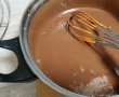 Desert tort cu crema bavareza de ciocolata si fructe de padure-8