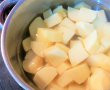 Piure de cartofi cu busuioc, usturoi si ulei de masline-1