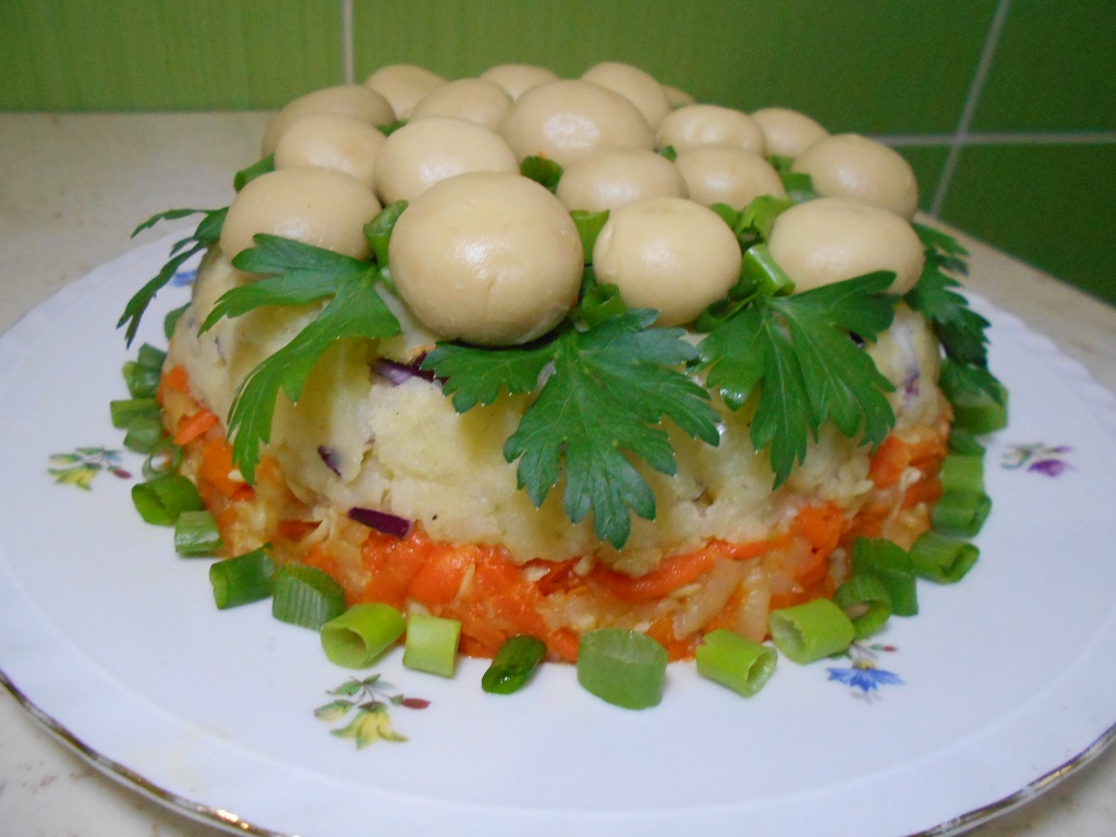 Salata Poienita cu ciuperci, de post