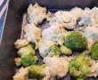 Gratin cu broccoli, dovlecei si carnat-1