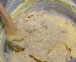 Desert prajitura cu blaturi din albusuri si crema de nuca caramelizata-8