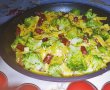 Tagliatelle cu broccoli, cheddar si sticks-16