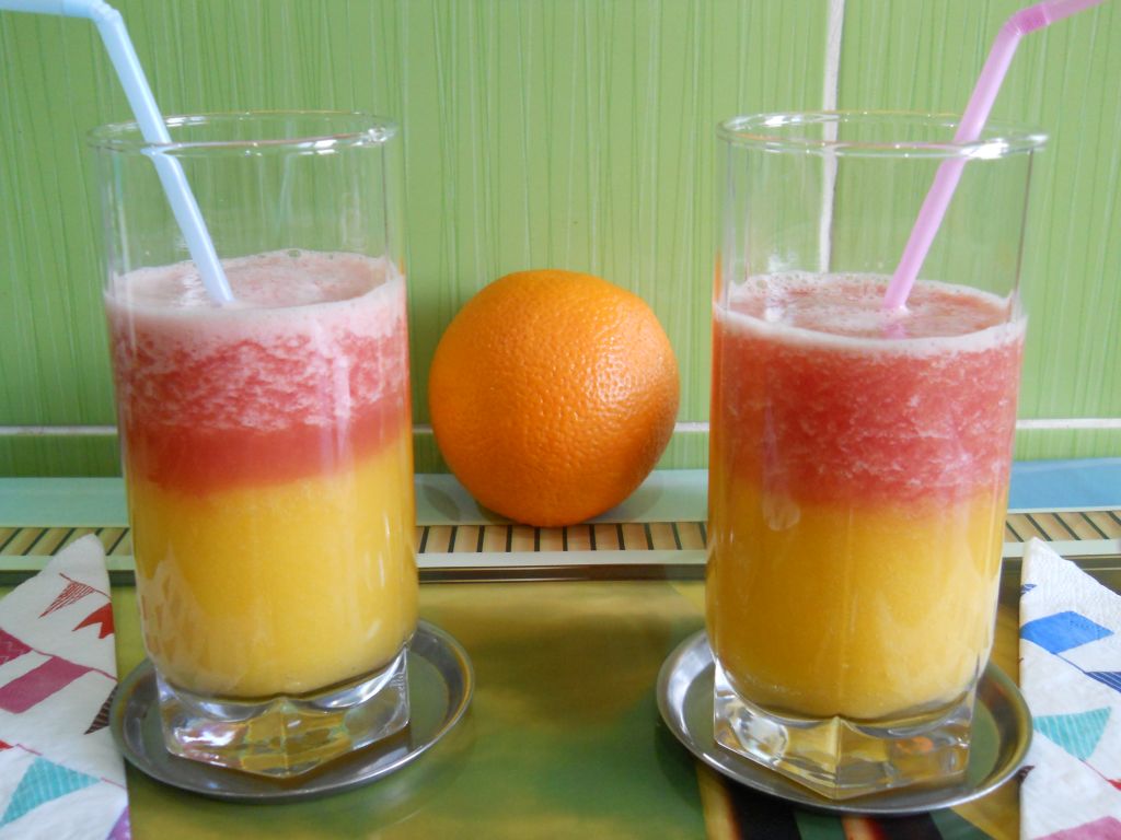 Smoothie de grapefruit, portocala si mar