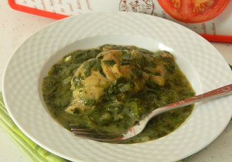 Reteta simpla si usor de preparat de Mancare de spanac cu carne de pui