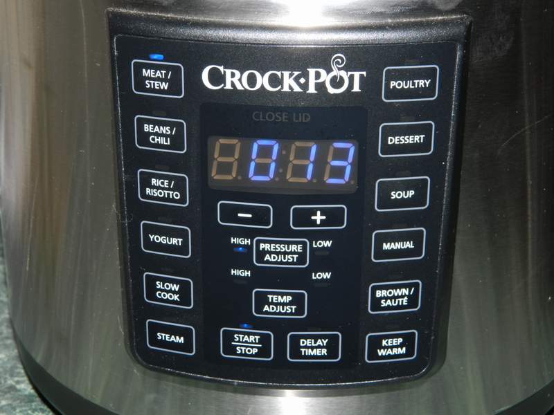 Carne de porc cu masline la Multicooker-ul Crock-Pot Express cu gatire sub presiune