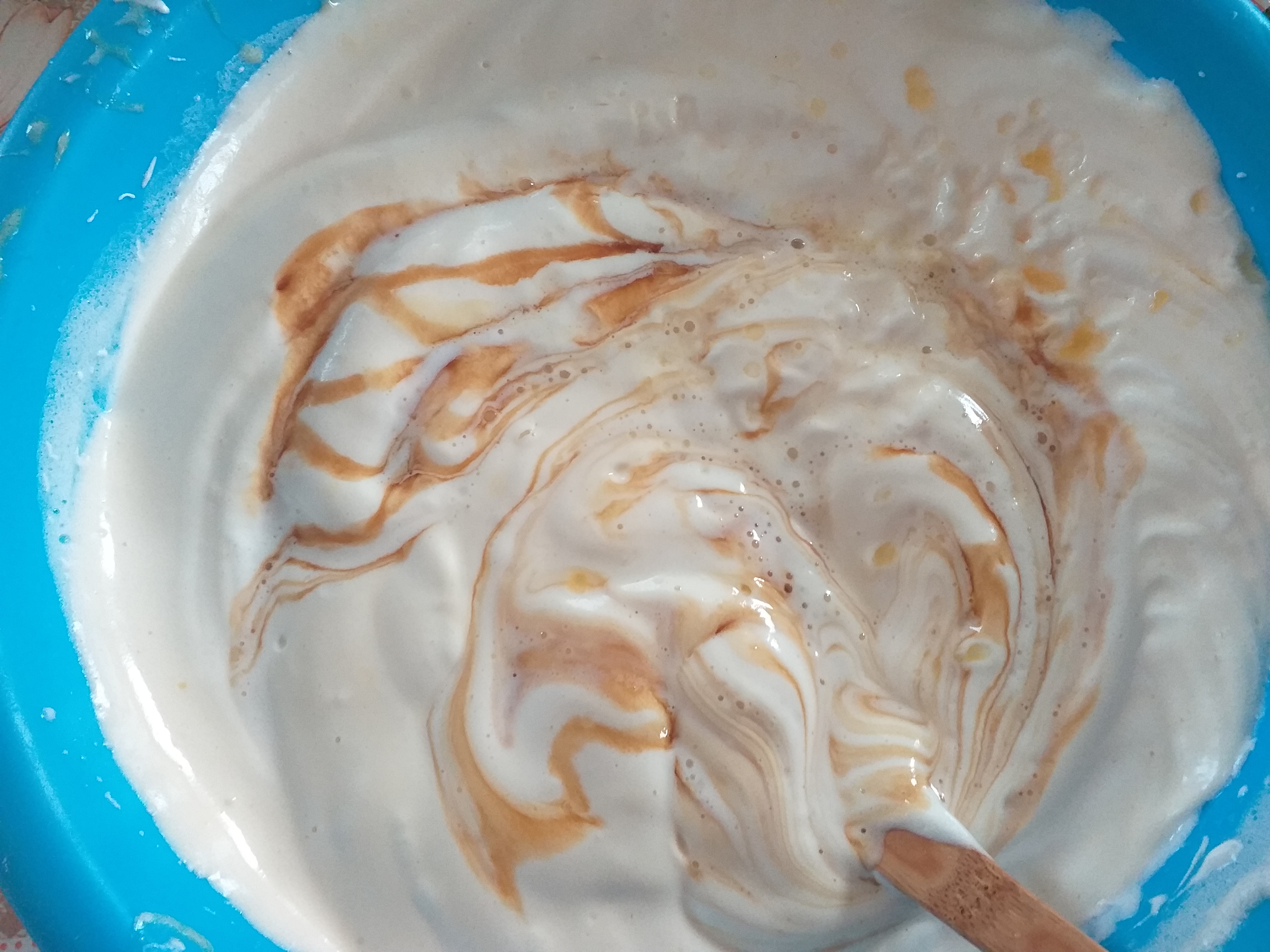 Desert tort cu crema de portocale si mousse de cioocolata