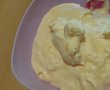 Desert prajitura umeda cu branza, iaurt si stafide-13