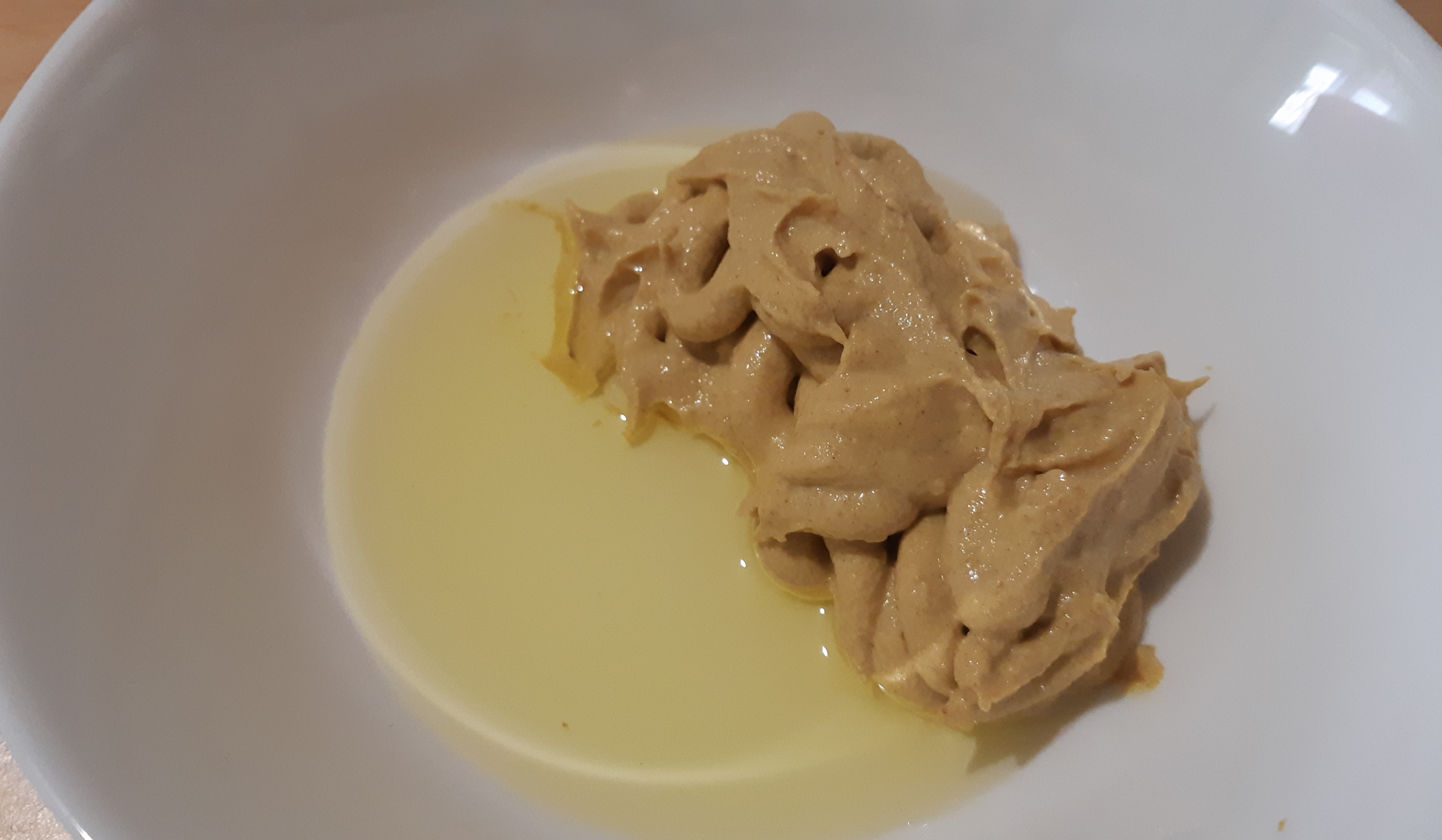 Piept de curcan marinat in crusta de mustar si ierburi aromatice la cuptor