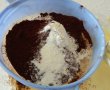 Desert tort cu blat de cacao si crema cu mascarpone si afine-3