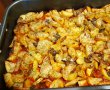 Cartofi cu ciuperci si ierburi aromate in sos de rosii la cuptor-6