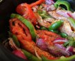 Cotlete cu legume si carnati la slow cooker Crock-Pot-5