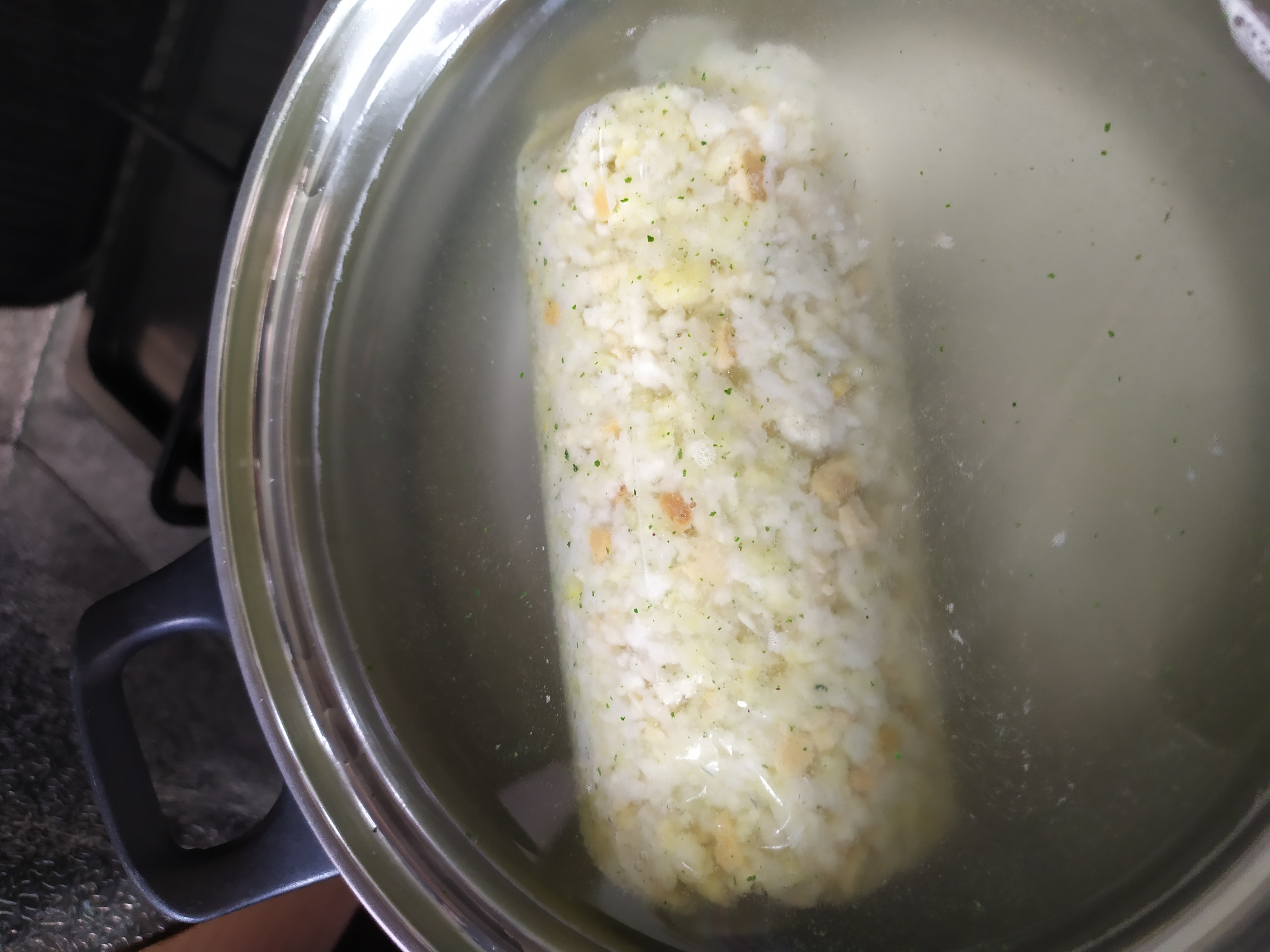 Cotlete cu legume si carnati la slow cooker Crock-Pot