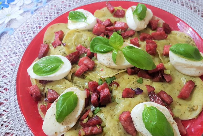 Medaglioni cu sunca, mozzarella si busuioc