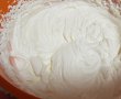 Desert prajitura cu crema de branza si jeleu de zmeura-6
