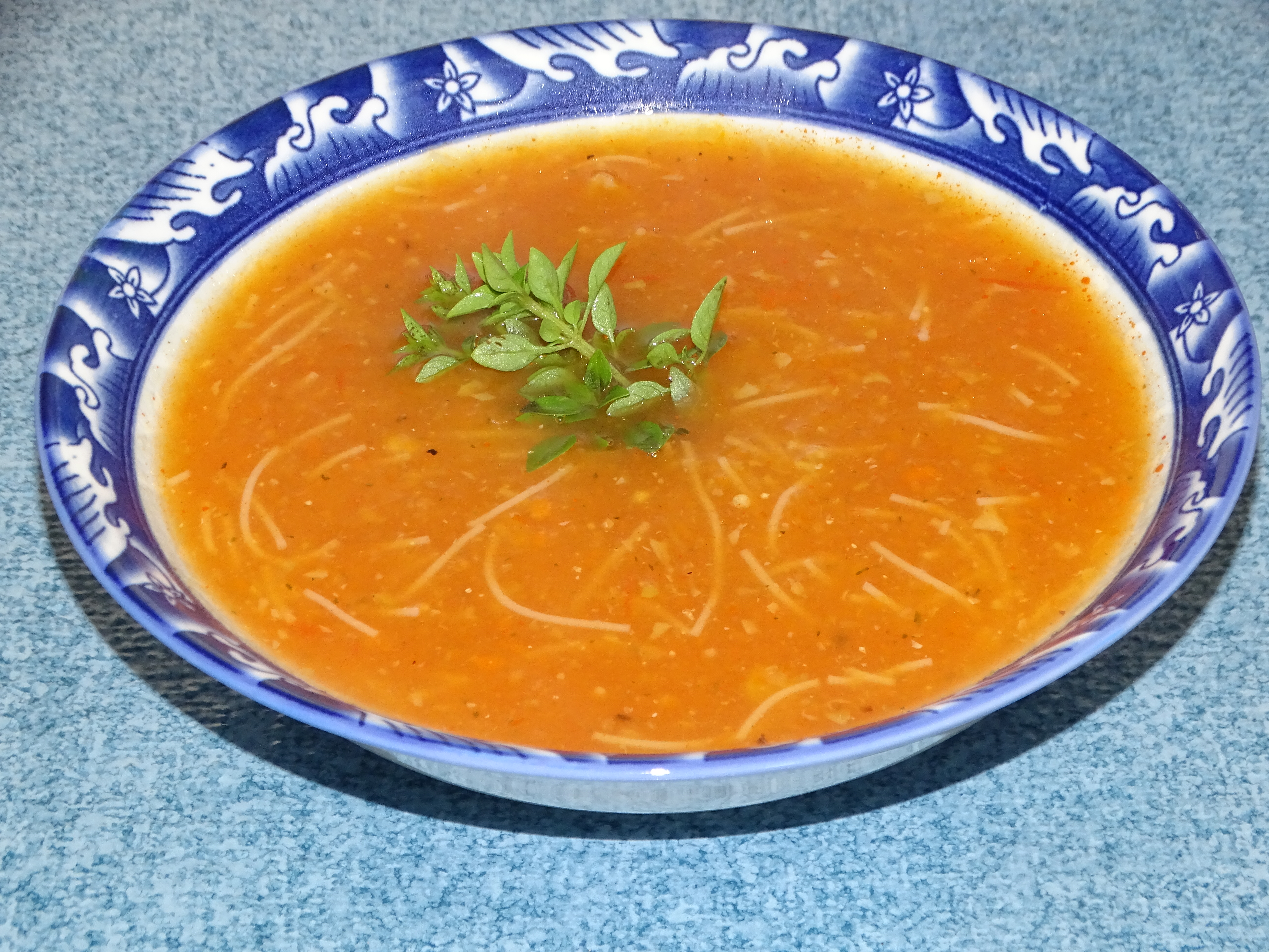 Supa cu fidea si legume coapte