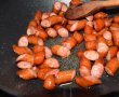 Mancare scazuta de cartofi cu castraveti in saramura-0
