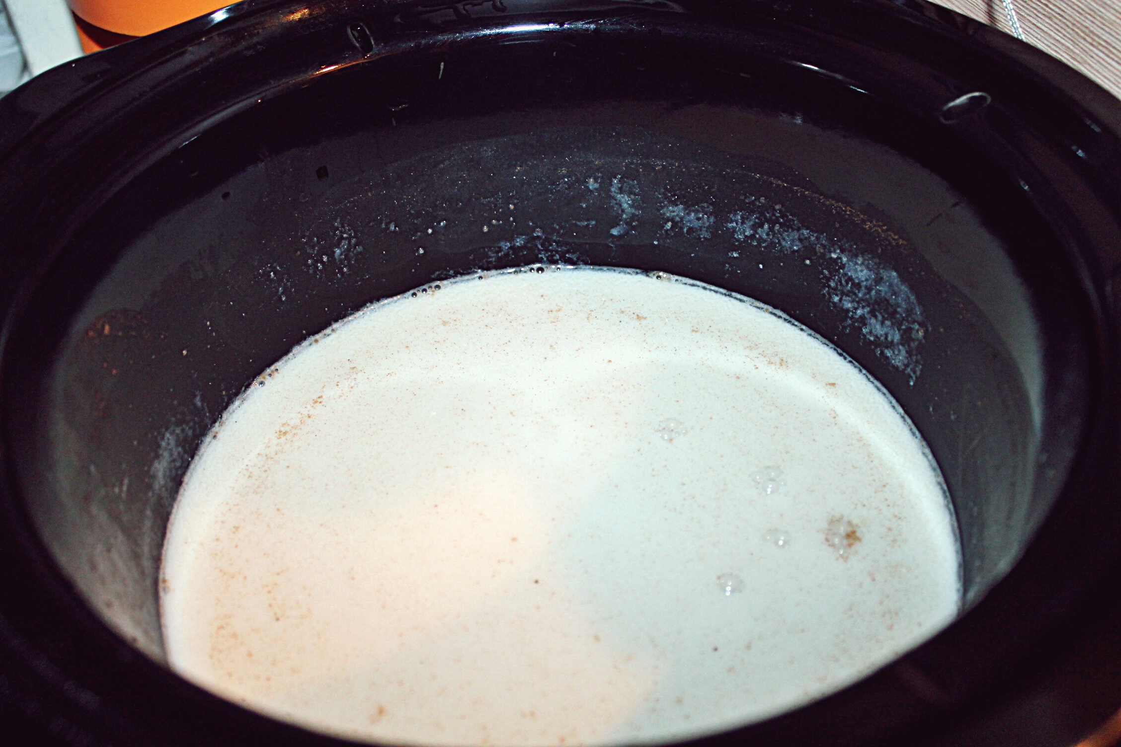 Orez cu lapte de migdale la slow cooker Crock Pot