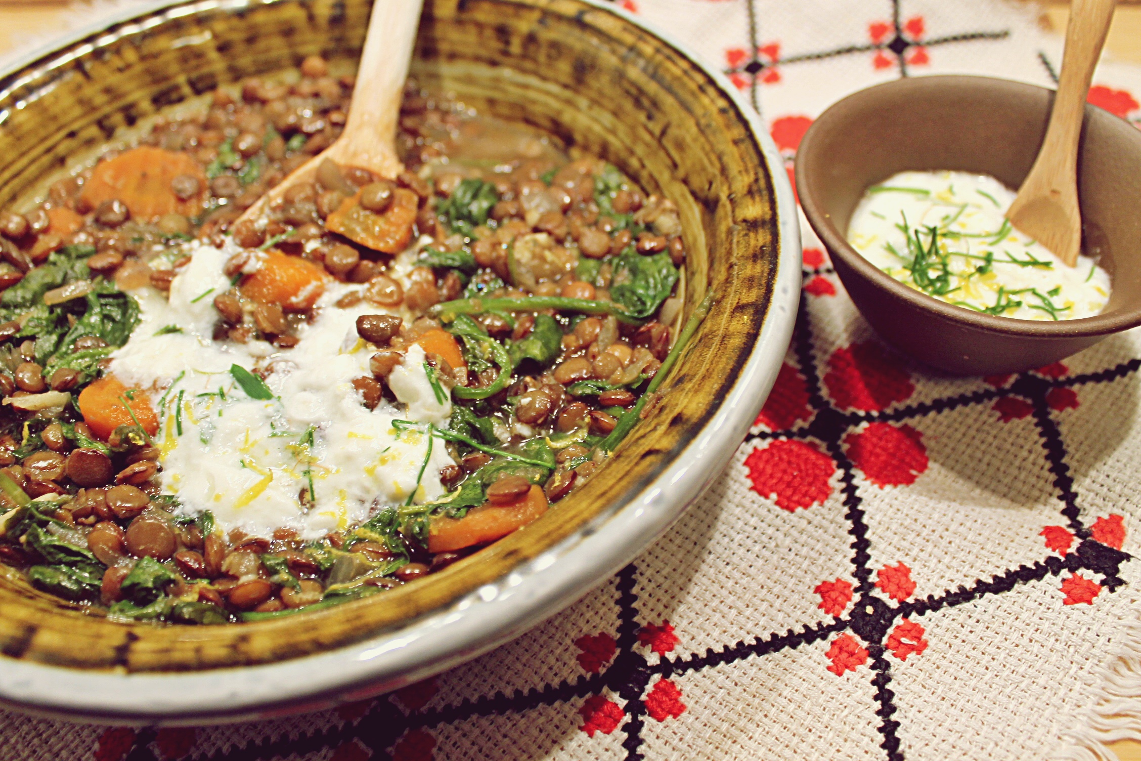 Curry din linte si spanac la slow cooker Crock Pot