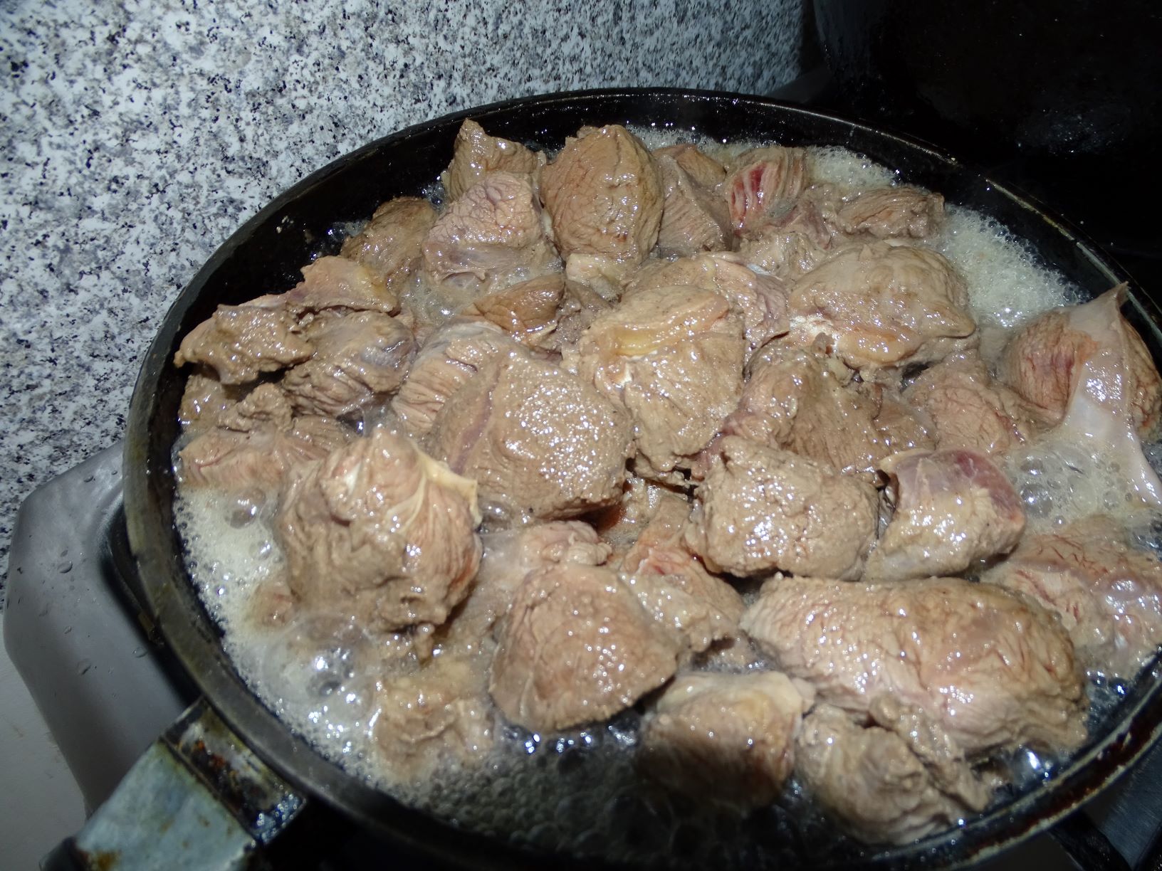 Carne de vita la slow cooker Crock Pot