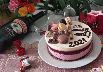 Desert tort cu zmeura si whisky