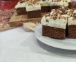 Desert prajitura cu blat din albusuri cu ciocolata si crema de vanilie-5