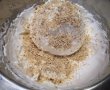 Desert prajitura cu blat din albusuri cu nuca si crema de ciocolata-2