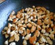Salata calda de cartofi, piept de pui si telemea-6
