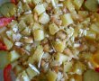 Salata calda de cartofi, piept de pui si telemea-14
