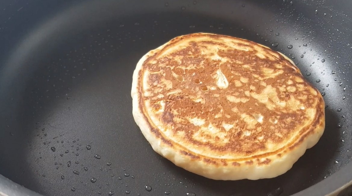 Desert pancakes (clatite) de post