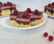 Desert prajitura marmorata cu mousse de fructe rosii si glazura de ciocolata-11