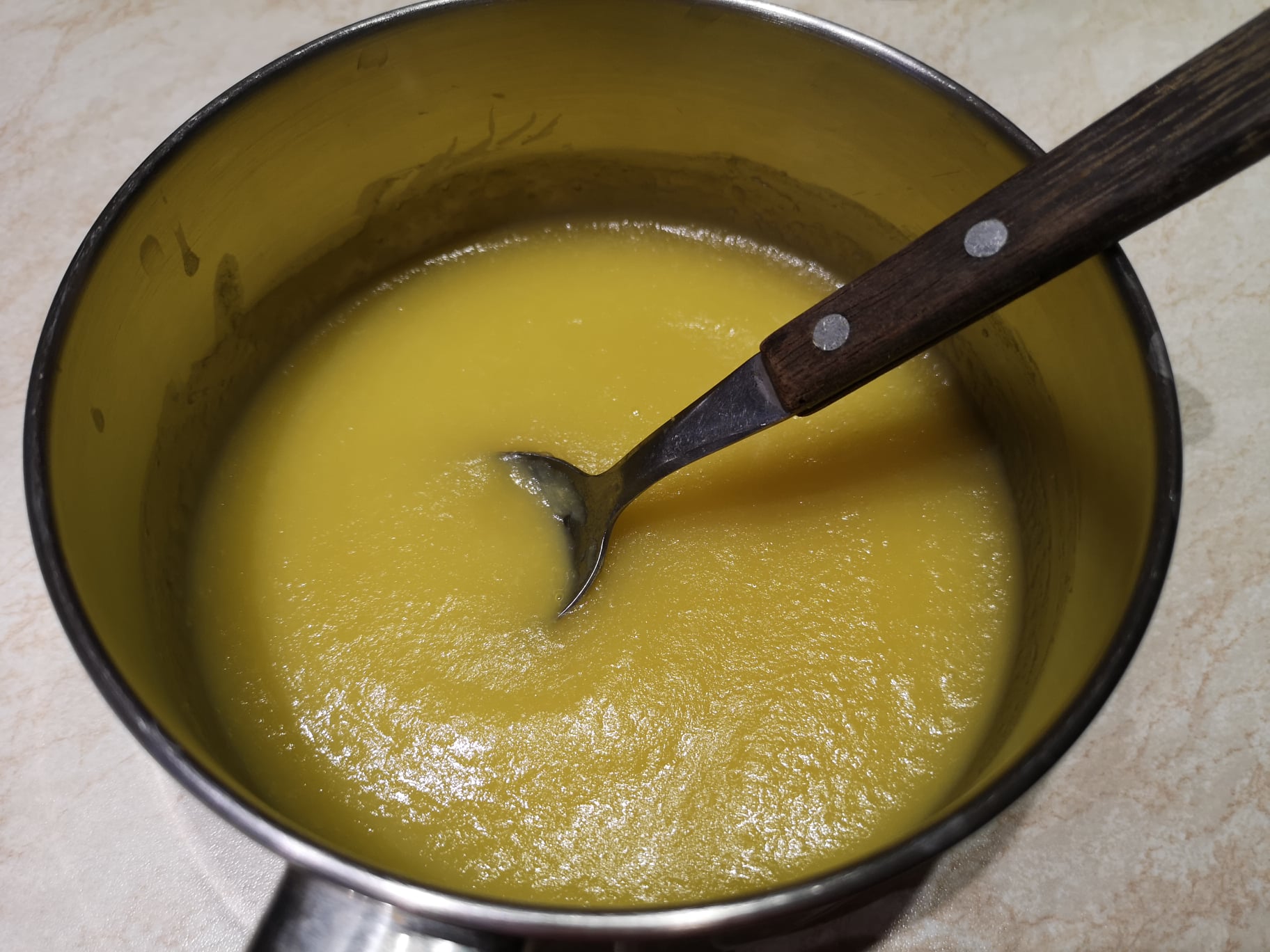 Desert cheesecake cu mango (fara coacere)