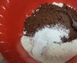 Desert tort cu crema de ciocolata, capsuni si fructe-2