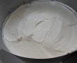 Desert tort cu caise, fistic si iaurt-4
