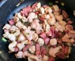 Tagliatele cu carne, ciuperci de Paris si broccoli-4