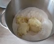 Paine cu cartofi coapta la vasul din ceramica Crock Pot-1