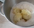 Paine cu cartofi coapta la vasul din ceramica Crock Pot-2