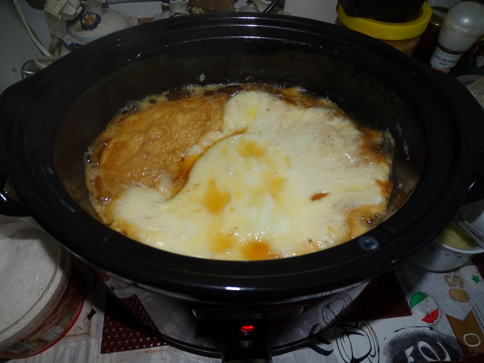 Crema de zahar ars la slow cooker Crock Pot