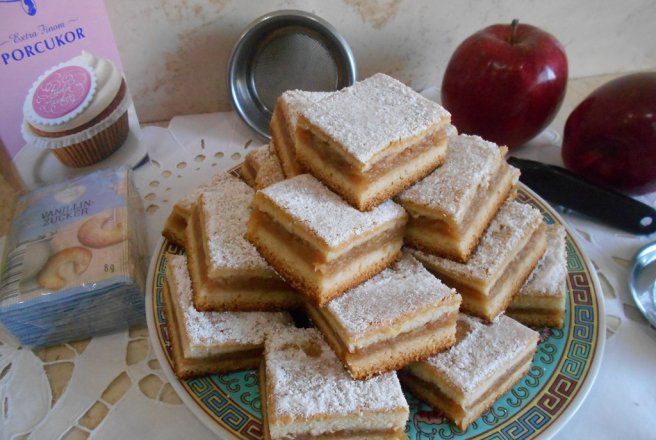 Desert prajitura cu mere