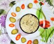 Salata de vinete cu maioneza si castraveti murati-6