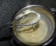Desert melci cu crema de vanilie si stafide-8