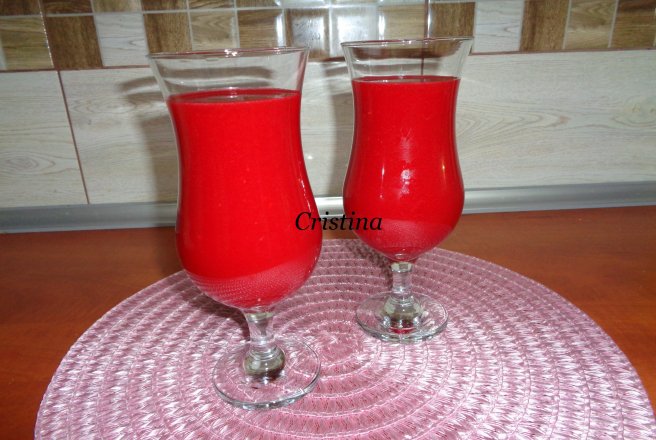 Limonada de zmeura cu sirop de agave