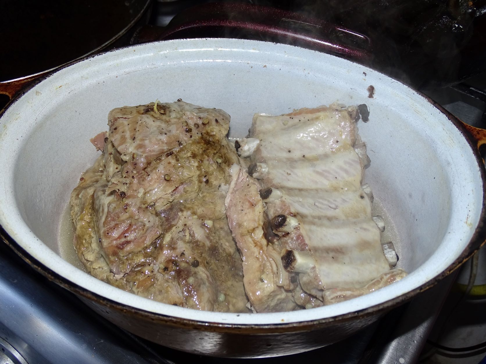 Ceafa de porc si coaste gatite la Multicooker 5 in 1 Digital 5,6 l Crock Pot