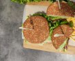 Hamburgeri de casa cu chiftele de vita-11