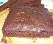 Desert prajitura cu ciocolata si frisca ( reteta nr.900 de dulciuri)-10