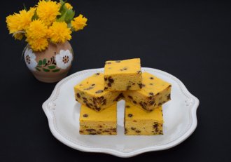 Desert prajitura cu dovleac, ciocolata si faina de cocos
