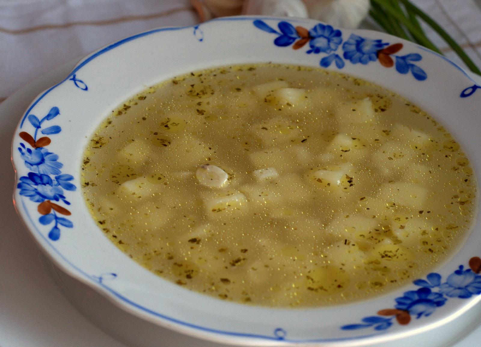 Reteta de supa ceha de usturoi (Česnečka) Reteta nr.11 din top Best Soups the World