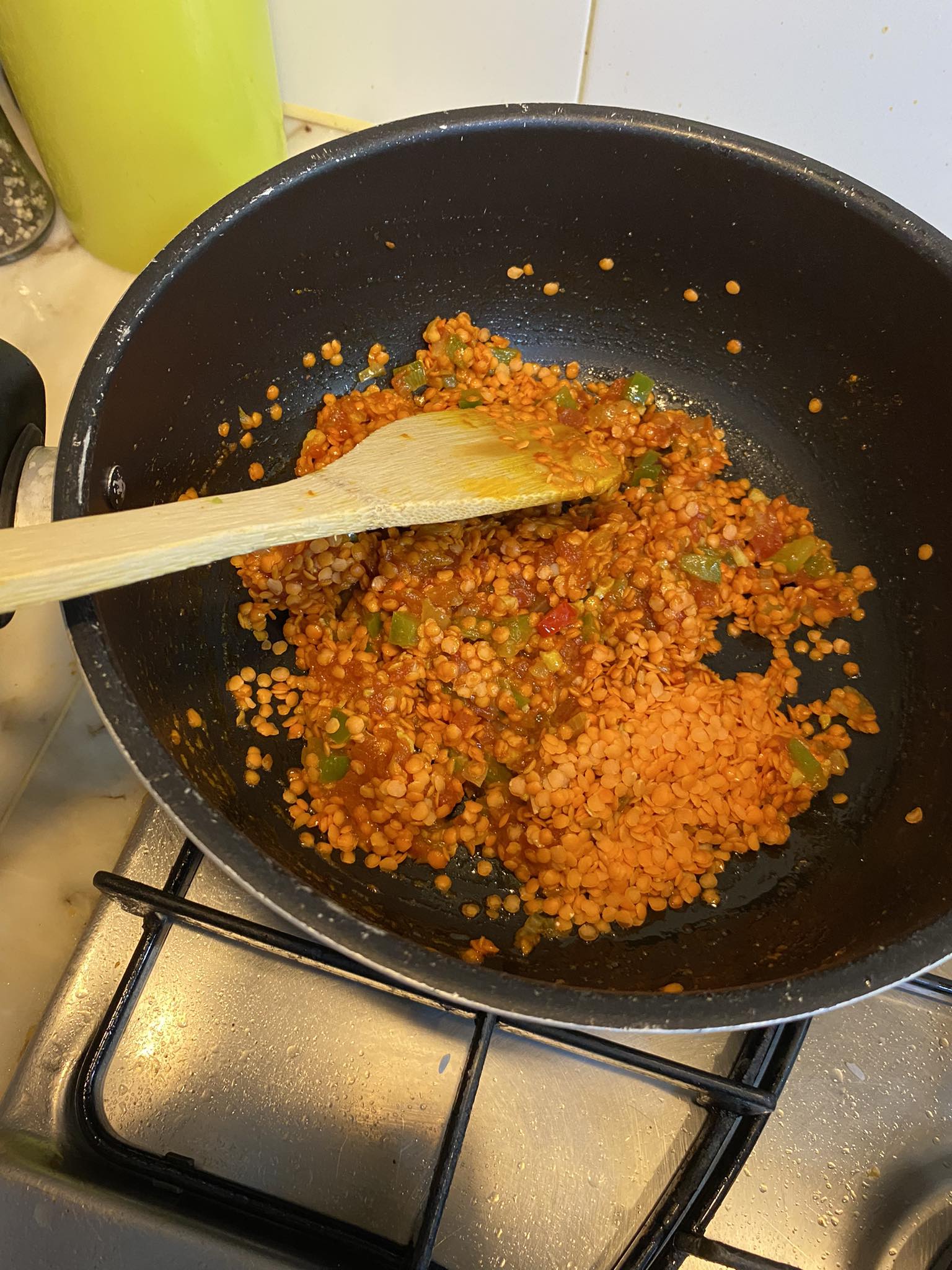 Reteta de curry de linte rosie cu cartofi dulce
