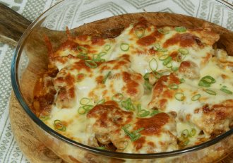 Pui gratinat la cuptor, reteta simpla si savuroasa, usor de preparat